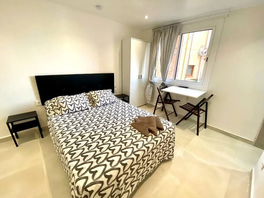 Apartamentos Con Bano Privado Frente Al Metro L5 Barcelona-Hospitalet L'Hospitalet de Llobregat Appartamento